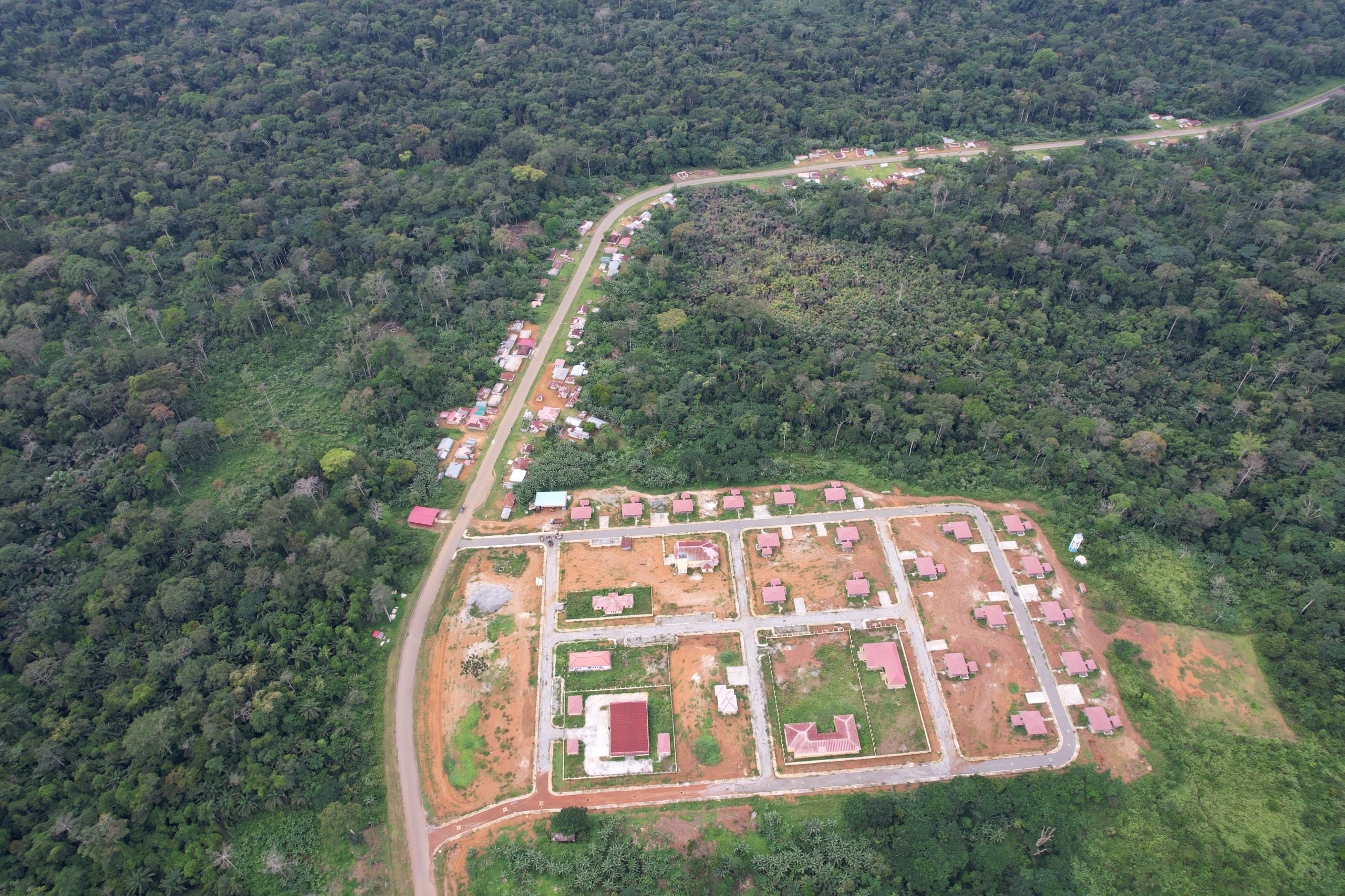 Akok Esabok
